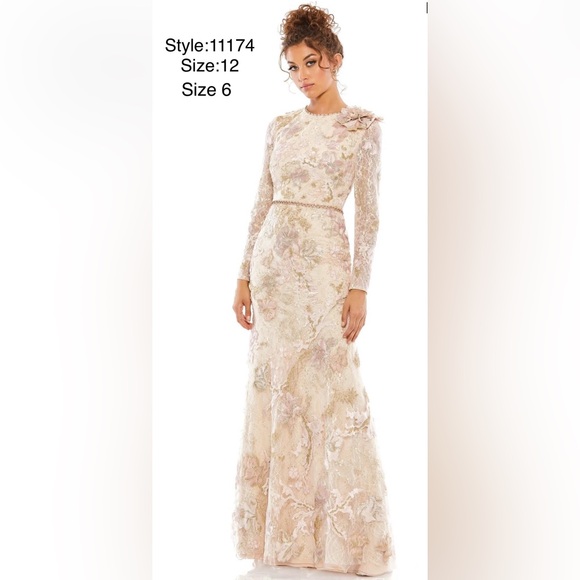 Mac Duggal Dresses & Skirts - Floral embroidered lace trumpet gown